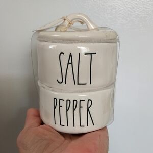 Rae Dunn Salt And Peppee Stackers.